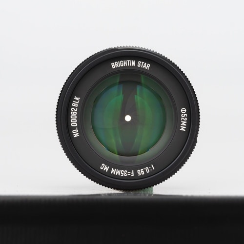 即配】(KT) Brightin Star 35mm F0.95 富士Xマウント 交換レンズ
