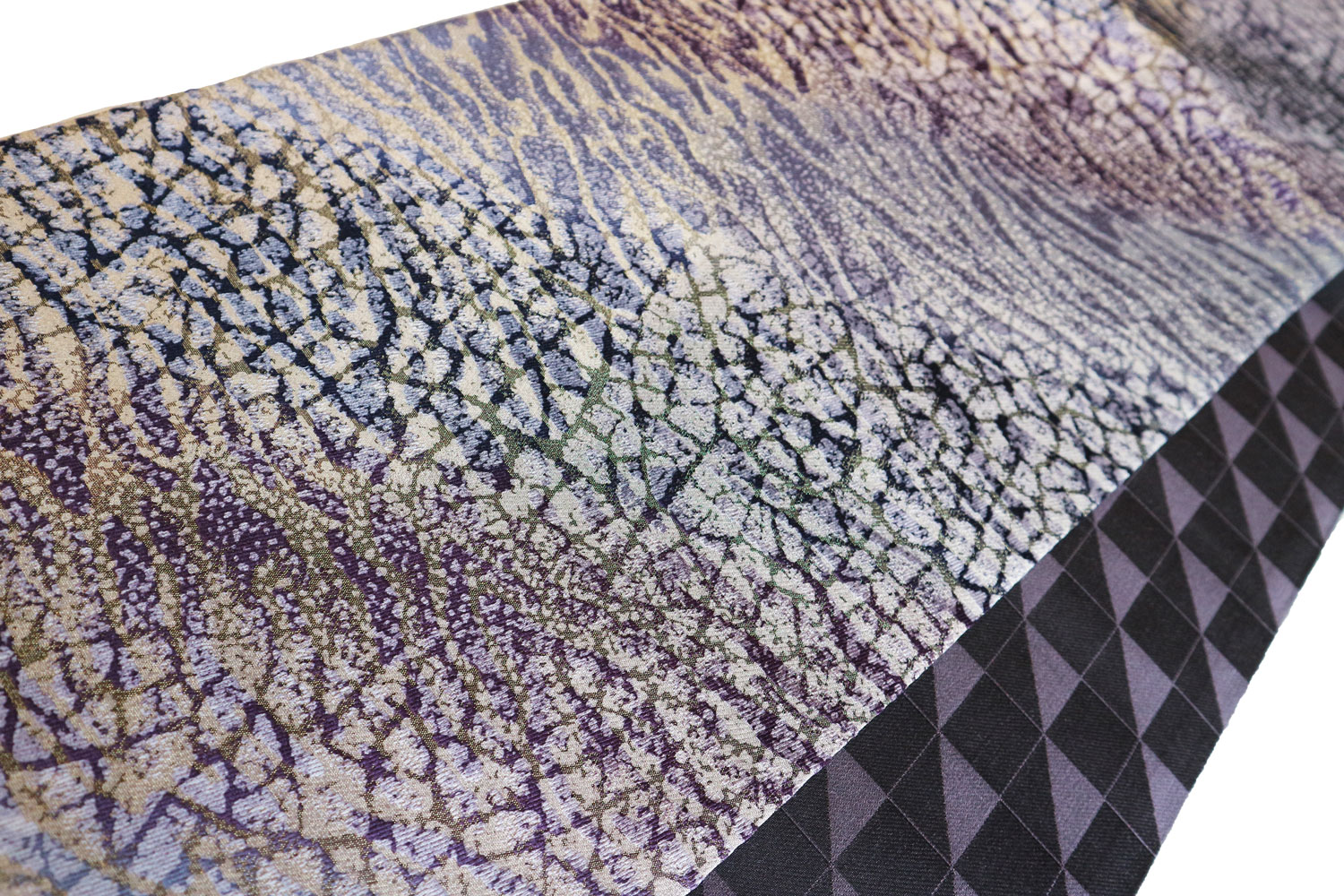 厳選仕立上がり商品 逸品正絹袋帯「リバーシブル ぼかしに流線幾何学