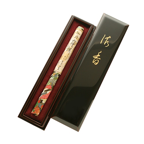 日本香堂の高級御香『伽羅富嶽（きゃらふがく）』長寸1把黒塗箱入