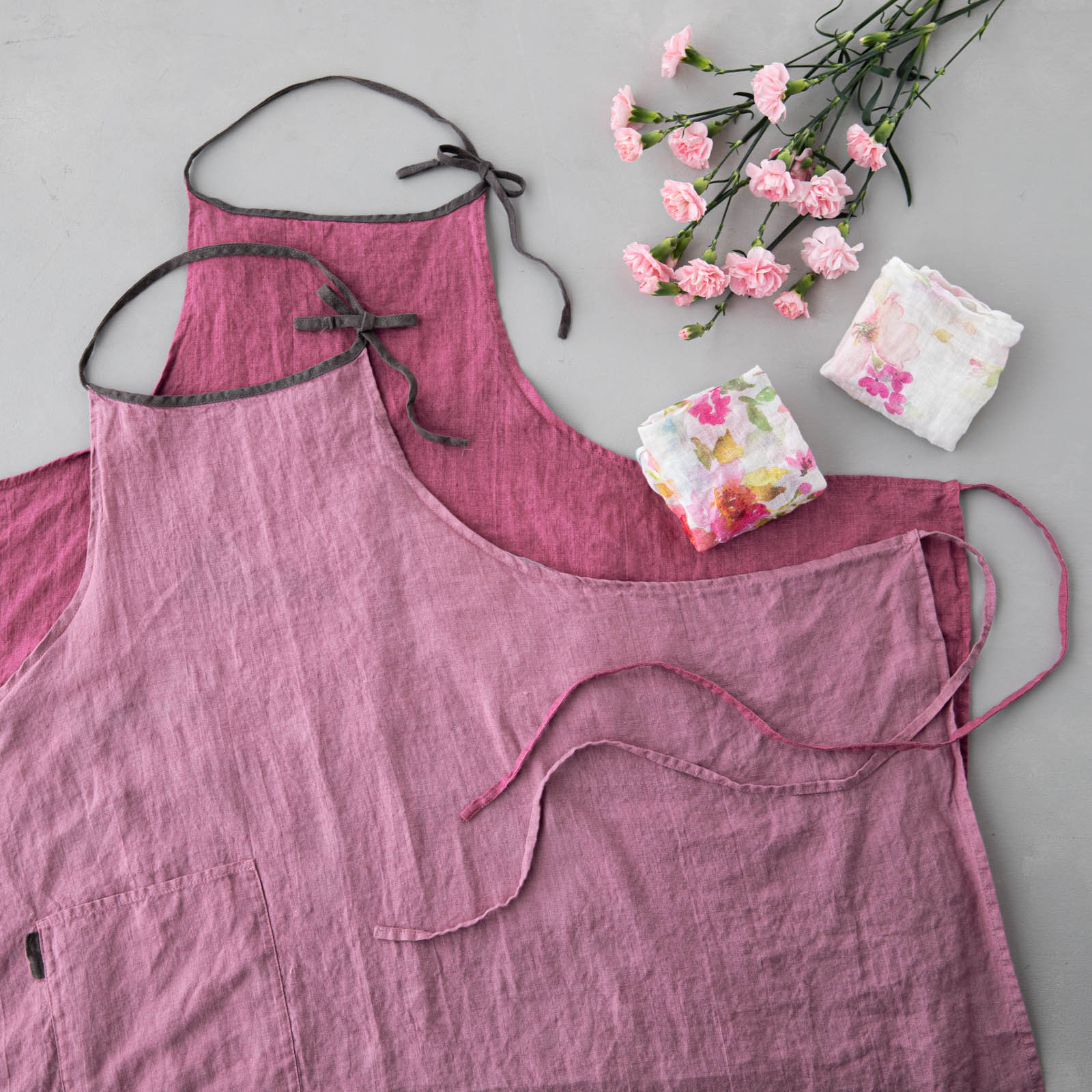 フルエプロン ミラ _ ローズプラリネ