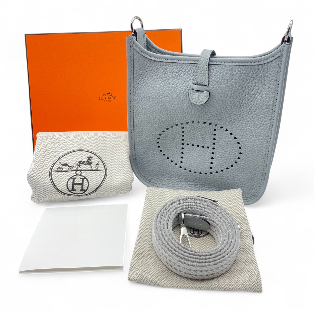 エルメス ミニエヴリン アマゾーヌ TPM ブルーグラシエ トリヨン