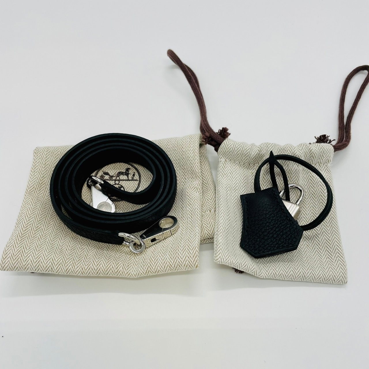 エルメス ケリー25 ノワール トゴ シルバー金具 B刻印 - ブランド品