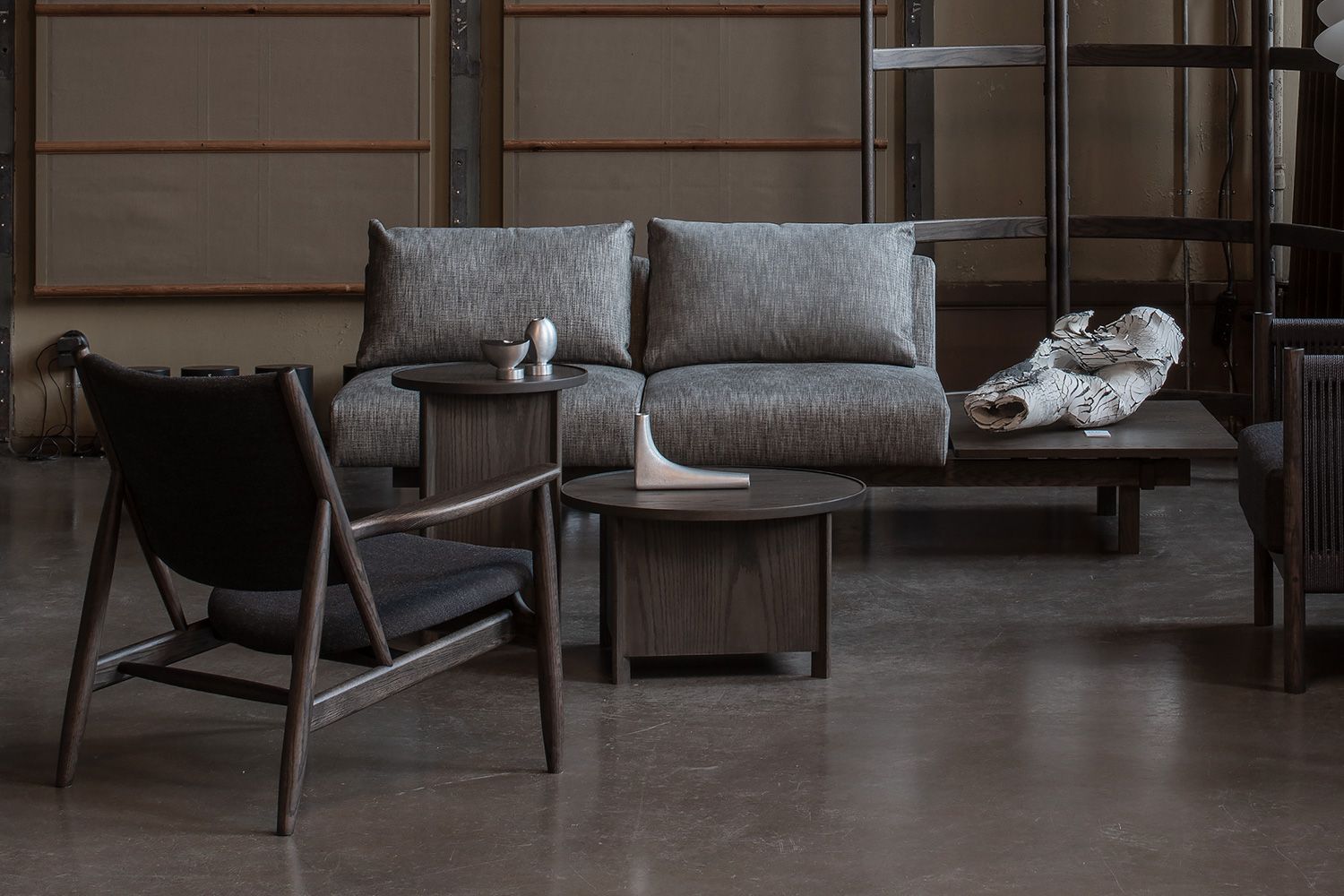 サミット ラウンジチェアの通販 | 家具・インテリア通販 MAARKET