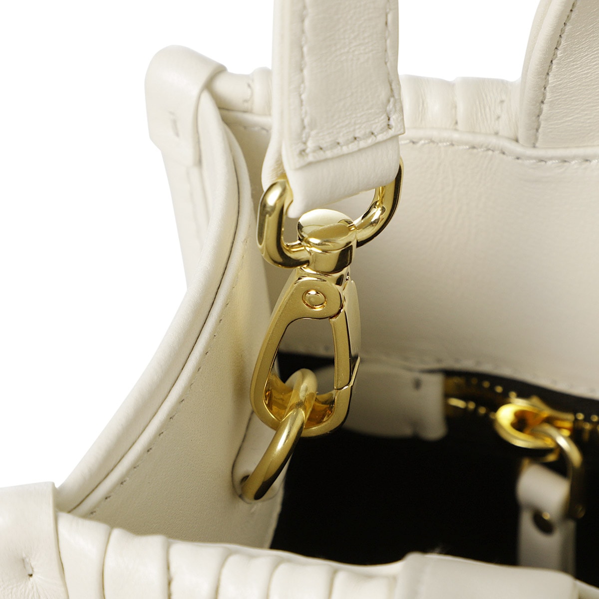 miu miu ミュウミュウ トートバッグ 2WAY/ショルダーバッグ/MATELASSE