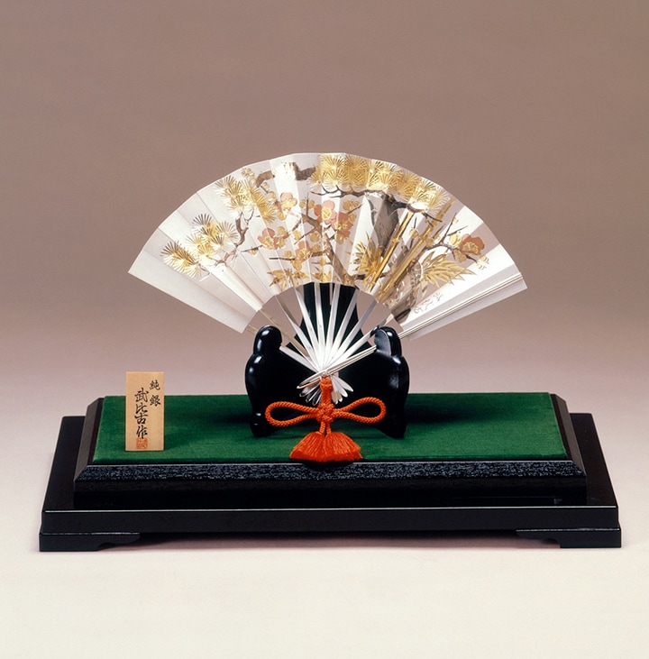 武比古 純銀 扇 松竹梅 6号 | 銀製品,純銀製置物,扇 | 森銀器製作所