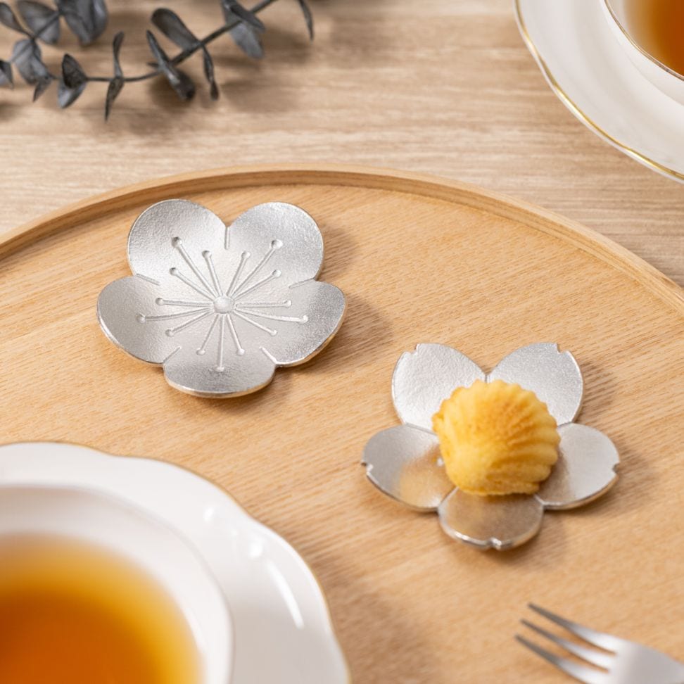 フラワートレー - ミニ - 2ヶ入｜錫製雑貨・酒器の通販は能作