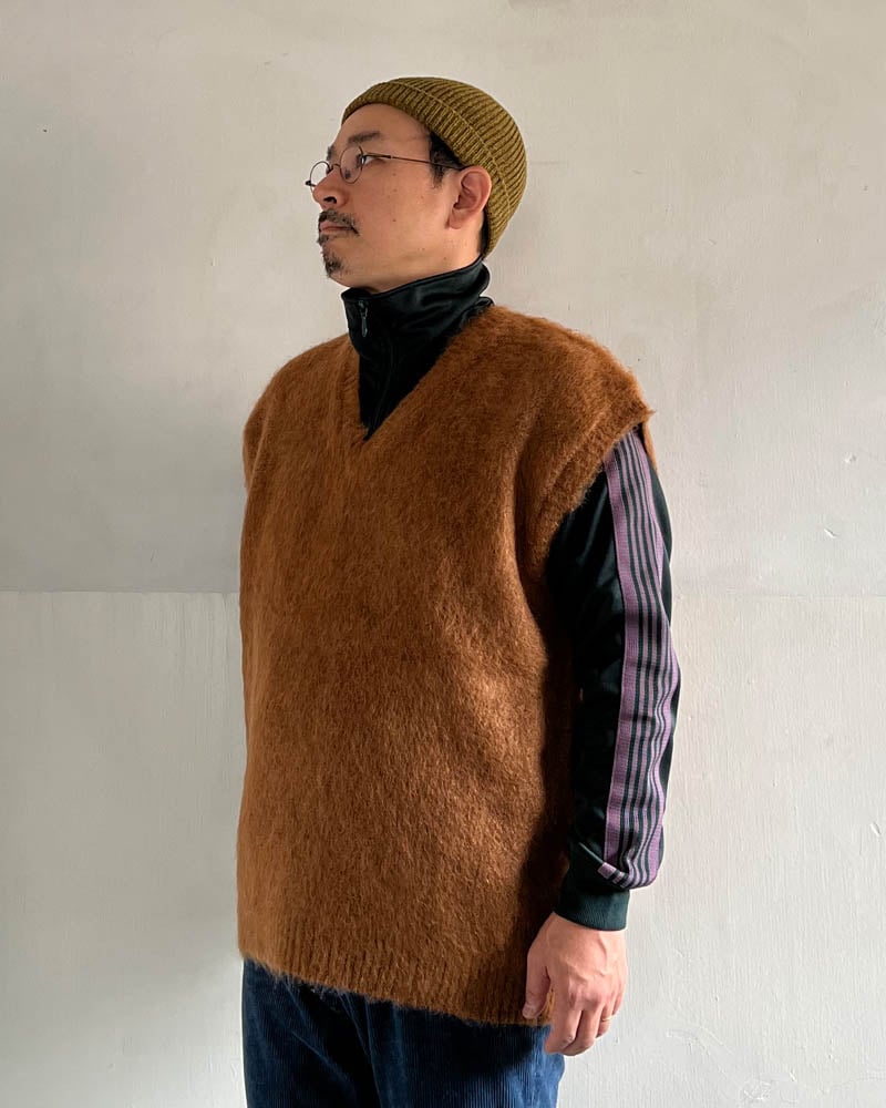 16_000000007938.jpg?1756519555