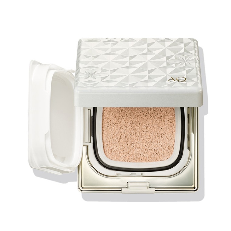 AQ スキン フォルミング クッションファンデーション | ベースメイク