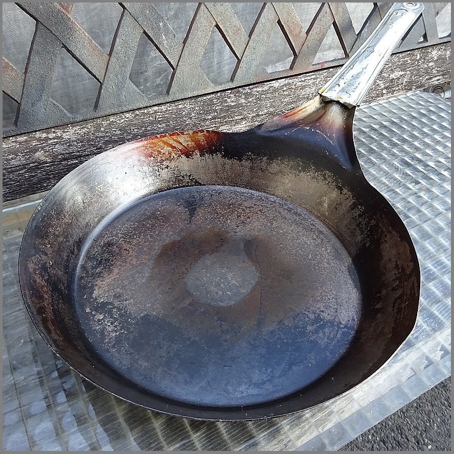 フランスストーブ 鋳物 鉄製 シャビー レトロ ヴィンテージ(あ46