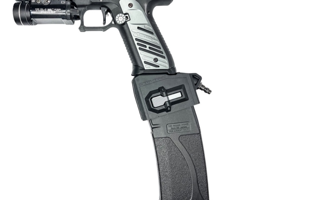 CTMxPRAVDA AAP01アサシン グロック17/HPA M4マガジンアダプター