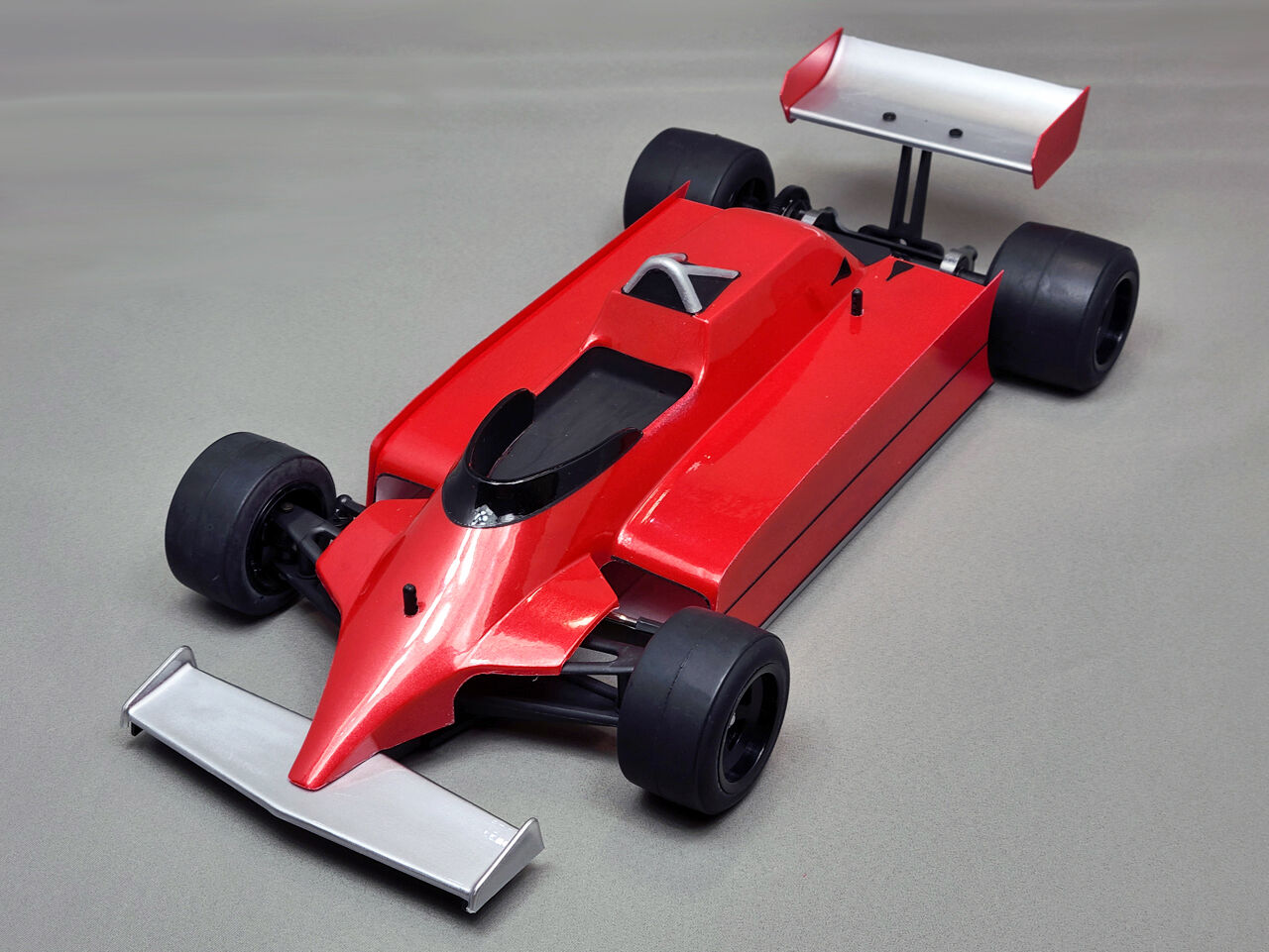 Older F レトロタイプのフォーミュラボディ 