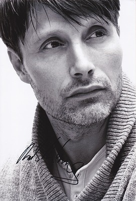 マッツ・ミケルセン 直筆オートグラフ | オートグラフ（直筆サイン