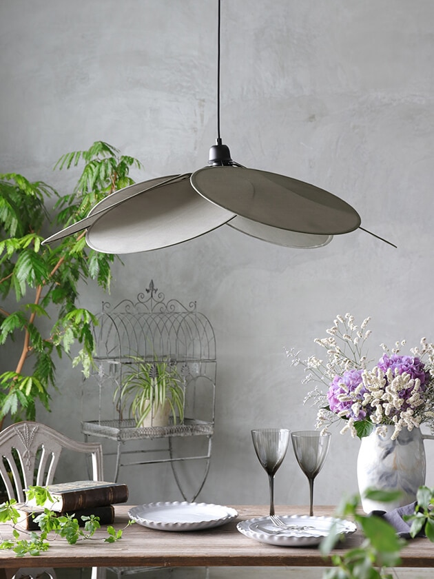 Opjet ParisペタルシェードランプEVASIONダークグレーL- サラグレース-