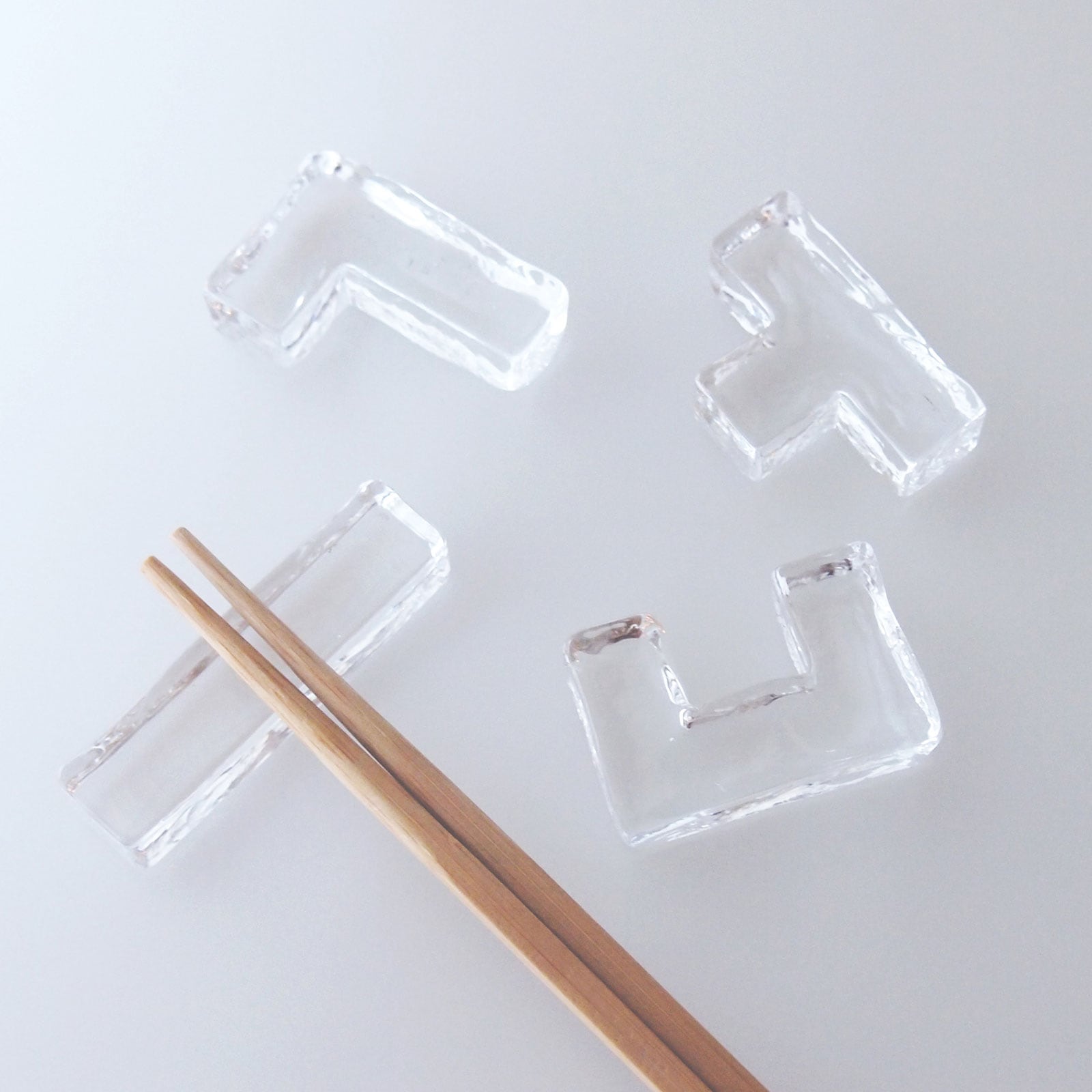 プレイ：箸置き・カトラリーレスト 4点セット GIFT | ガラス製品 | Sghr