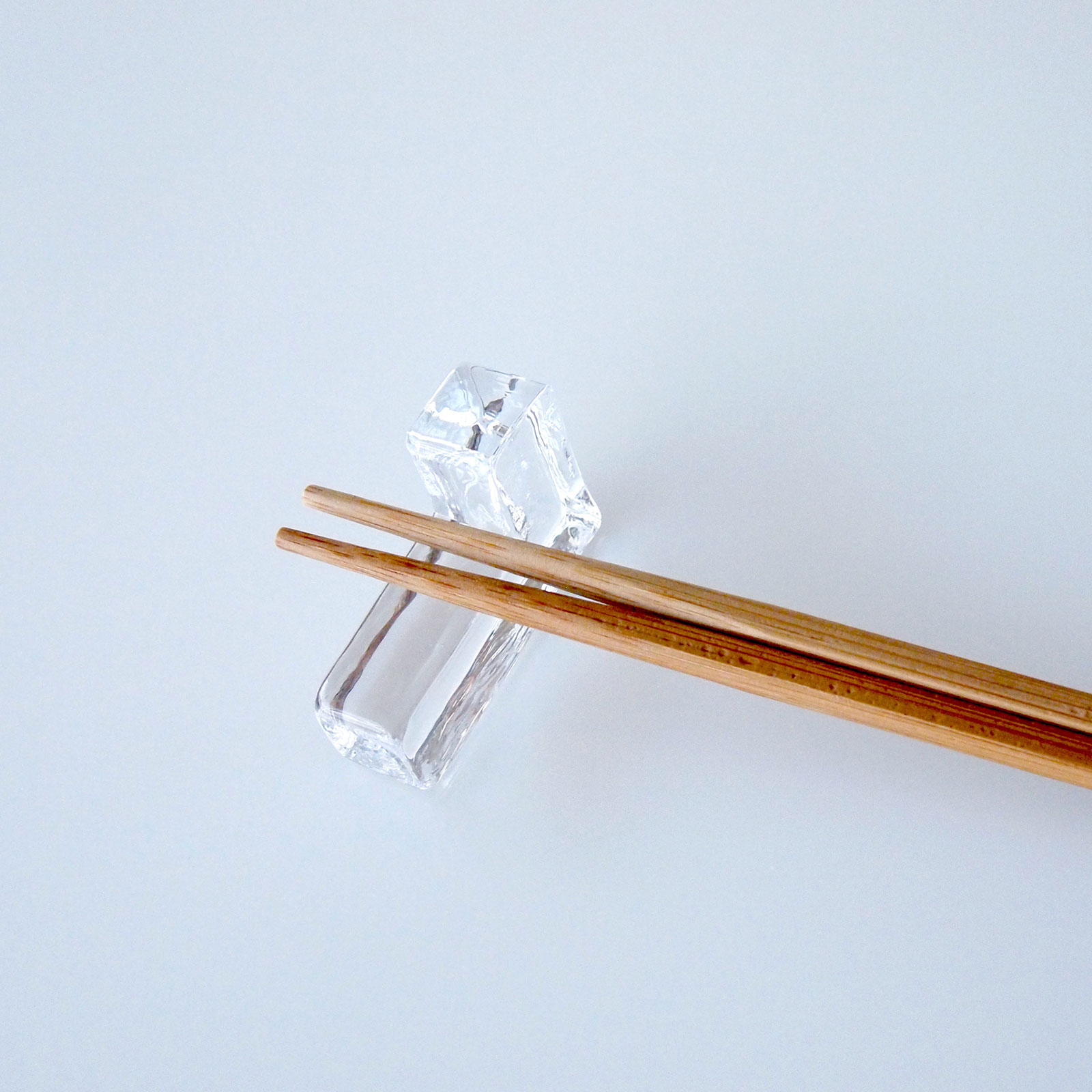 プレイ：箸置き・カトラリーレスト 4点セット GIFT | ガラス製品 | Sghr