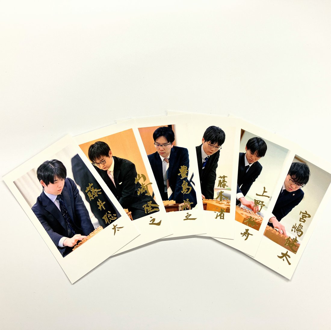 チェキ風棋士カード6枚セット 箔押し複製サイン入り | 公益社団法人