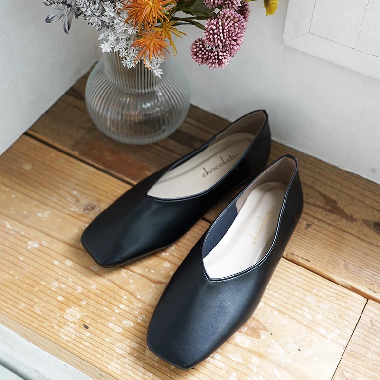 晴雨兼用 スクエアトゥVカットパンプス ソフトシューズ 1cmヒール