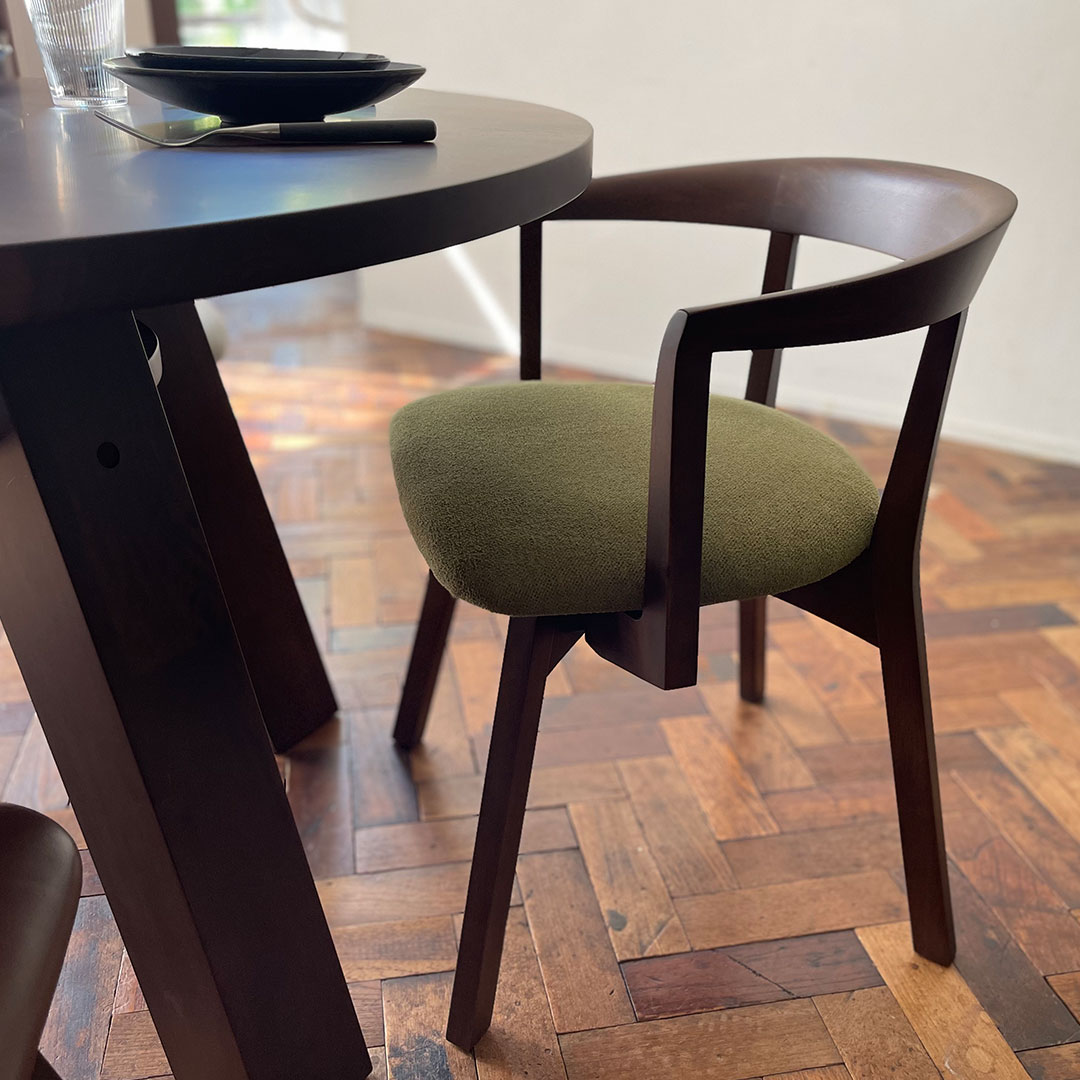 アームチェア ブラウン PURO ｜source公式オンラインショップ