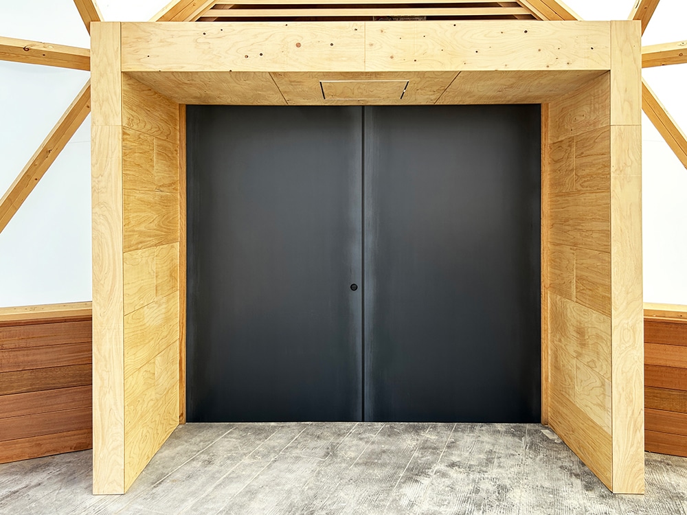 黒皮鉄シート1,240×2,440mm | 黒皮鉄シート | aizara