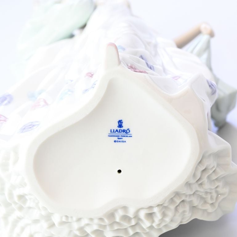 リヤドロ 夏のセレナーデ フィギュア 人形 女性 LLADRO リアドロ