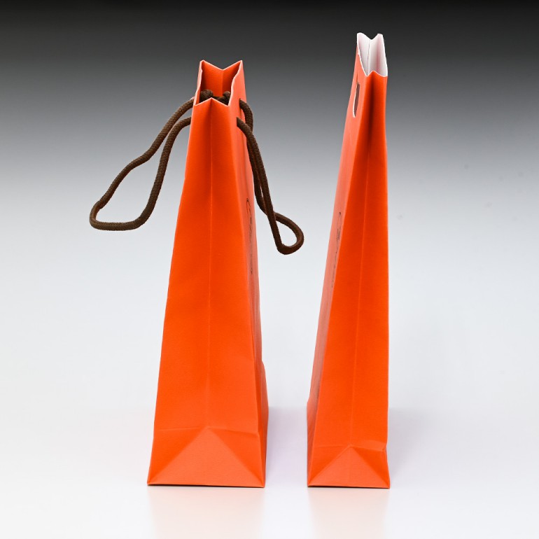 袋のみの購入不可】エルメス 純正紙袋 XSサイズ 有料 もれなくエルメス