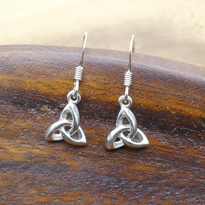 ピアス シルバー925 金属アレルギー対応 ニッケルフリー トリニティ