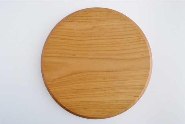 高塚和則 一人膳（丸・はちのす彫り）