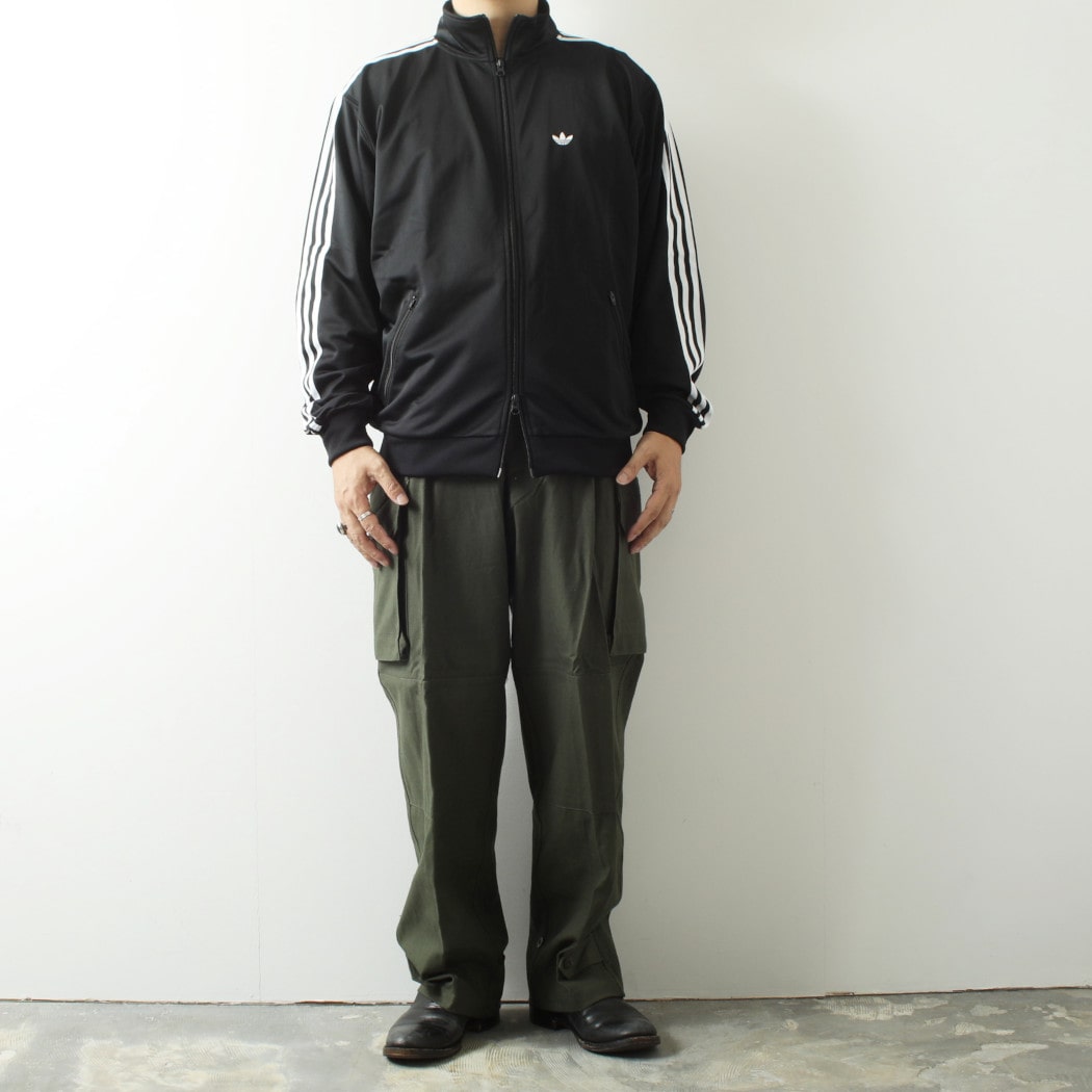 adidas アディダス オリジナルストラックジャケット ジェンダーニュー