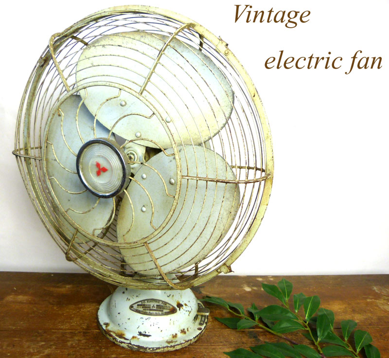 HITACHI 卓上扇風機 レトロ 日立 3枚羽 ミントグリーン アンティーク