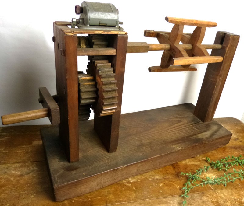 希少】古民具 古い木味の座繰り機 / 糸巻き / 糸巻器 アンティーク