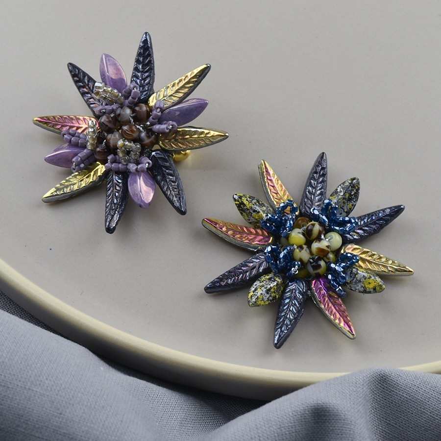 大人気 【クーポン対象外】フェザービーズのブローチ 堤 祥子先生