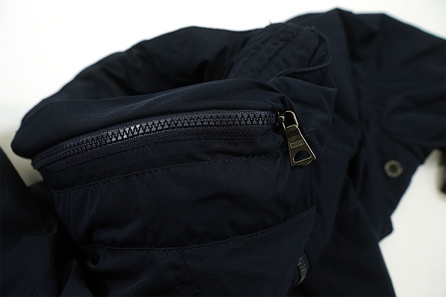 ラルフローレン ワンポイント刺繍 フード付き ナイロンジャケット