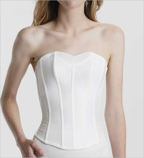 ラグジュアリービスチェ ふくよかなお胸をすっきりコンパクトに見せ