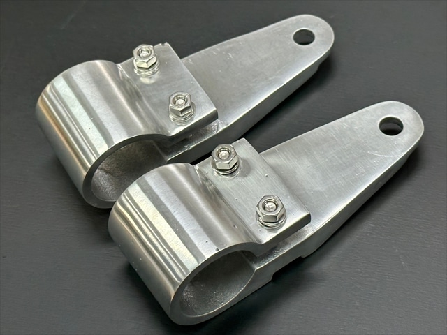 Z1・Z2 砂型ヘッドライトステイ左右セット (36φ) バフ掛け | KAWASAKI