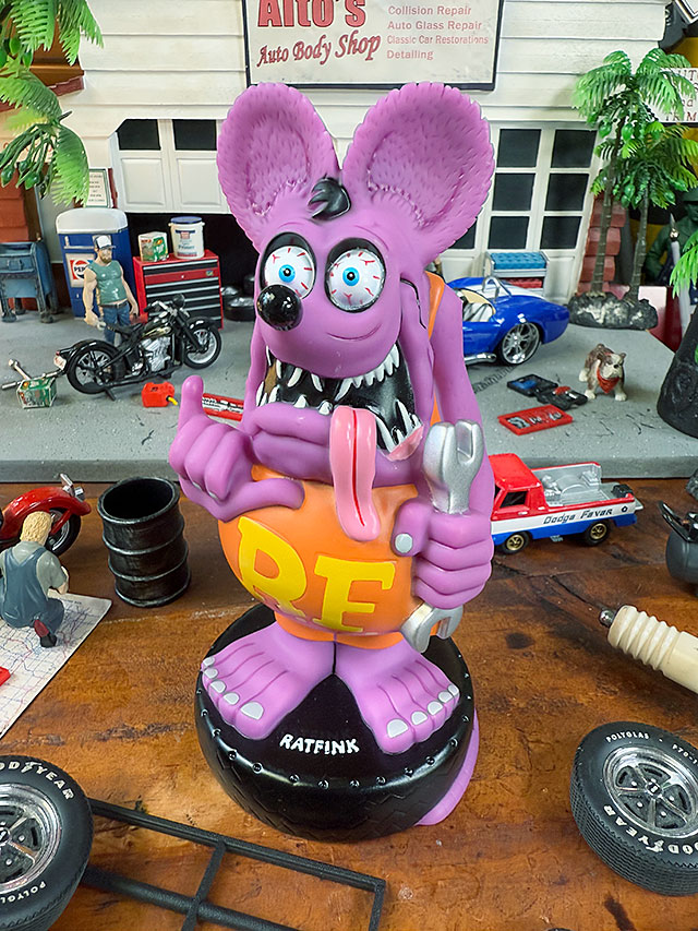 ファンコ ラットフィンク ガレージ ボビングヘッド （スパナ/パープル