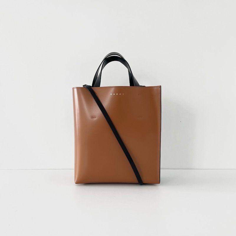 MARNI マルニ MUSEO スモールバッグ ブラック (SHMPV01TY0LV639Z2P71)