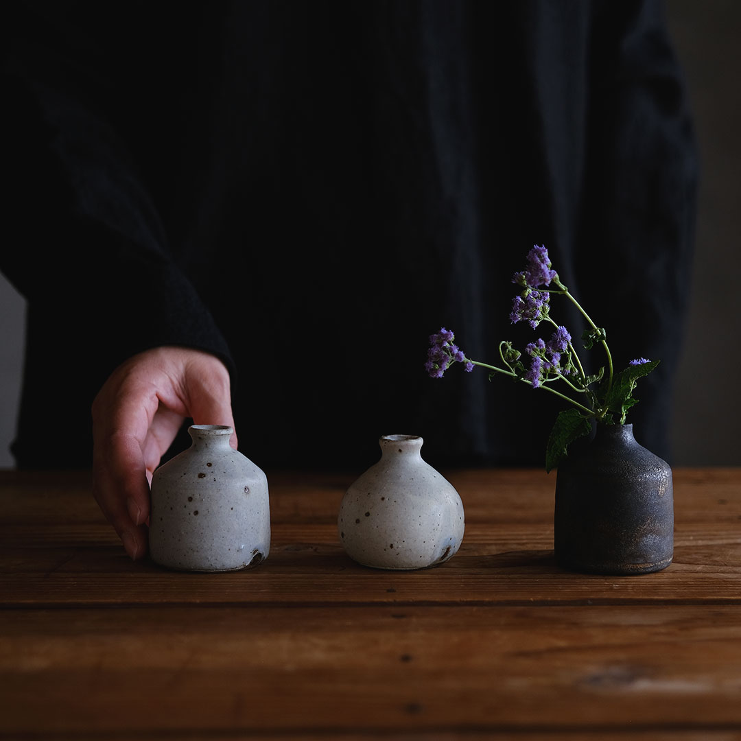 粉引/花入/丸徳利小 | 唐津焼 雅樂窯 ( うたがま ) | 糸島くらし×ここ