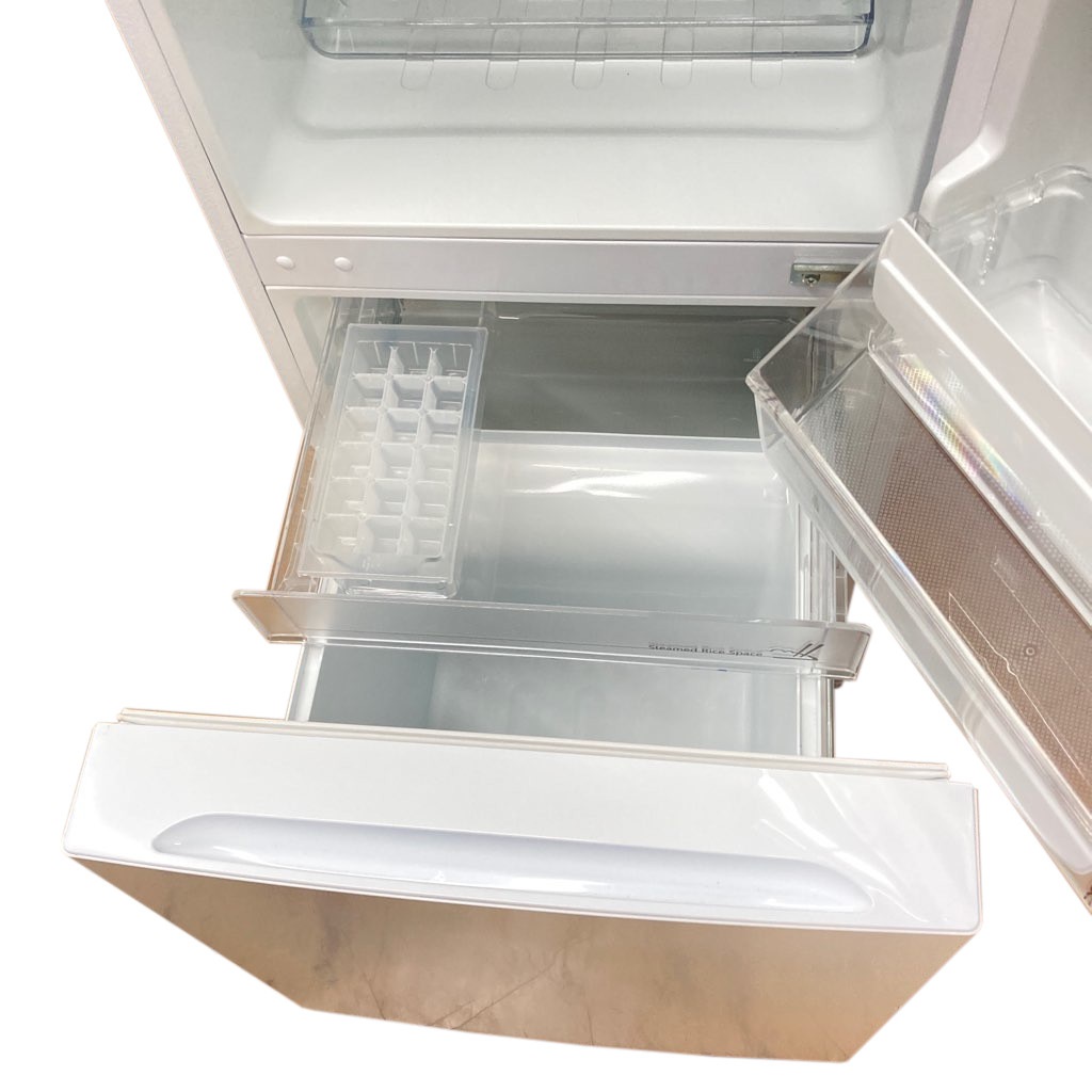 中古 179L 2ドア冷蔵庫 ワールプールジャパン（ヤマダ電機） YRZ-F17H1