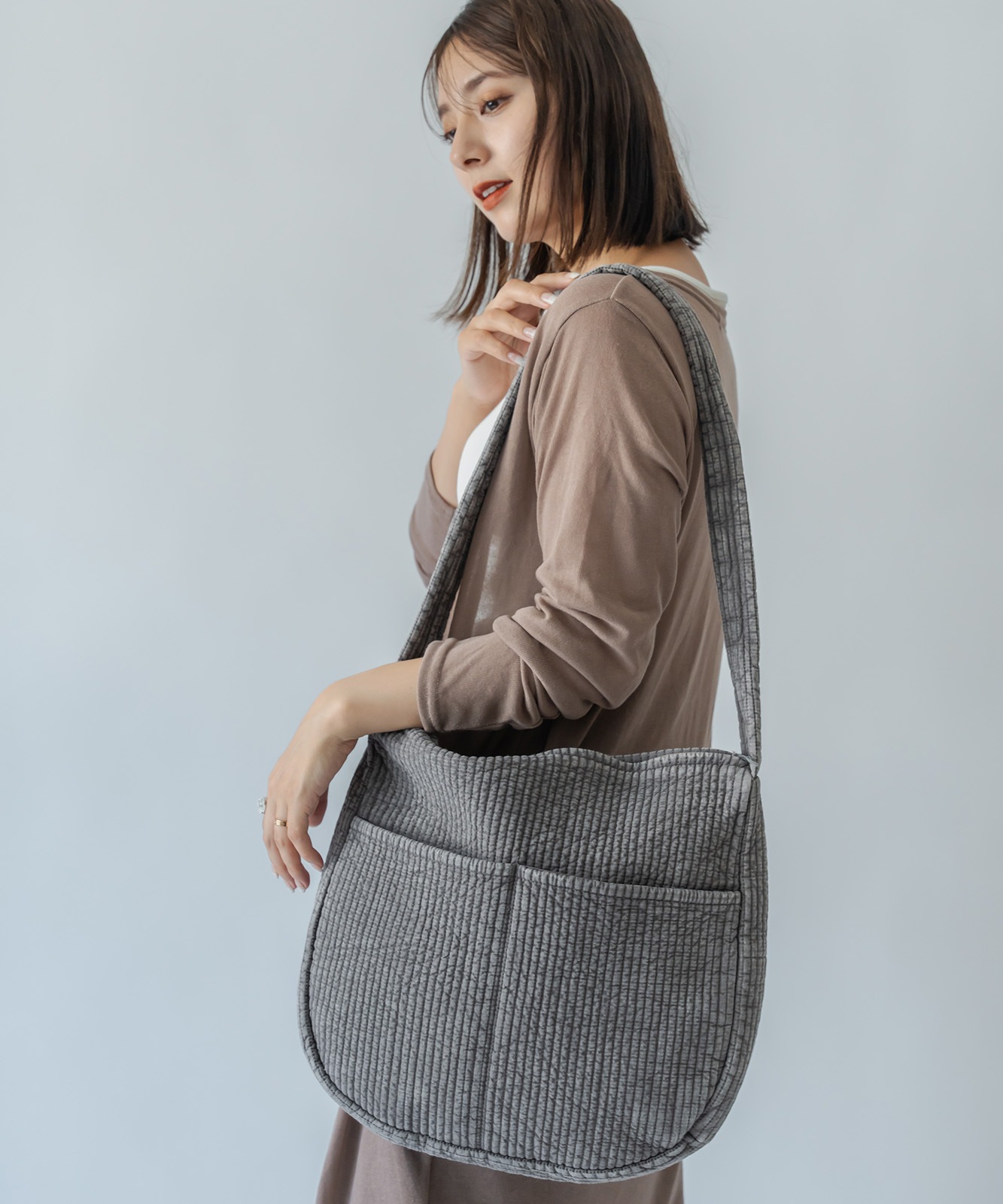 Rename ヌビショルダーバッグ マザーズバッグ 斜めがけバッグ 丸洗いOK