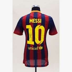 リーガ・エスパニョーラのサッカー直筆サイン入りユニフォームを販売