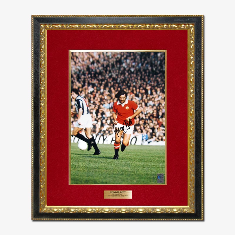 ジョージ・ベスト直筆サイン入りマンチェスターU72/73フォト特製