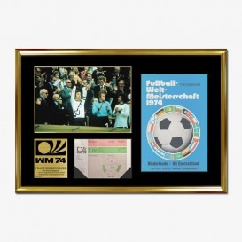 ベッケンバウアー直筆サイン入り西ドイツ代表1974フォト | THE DUGOUT