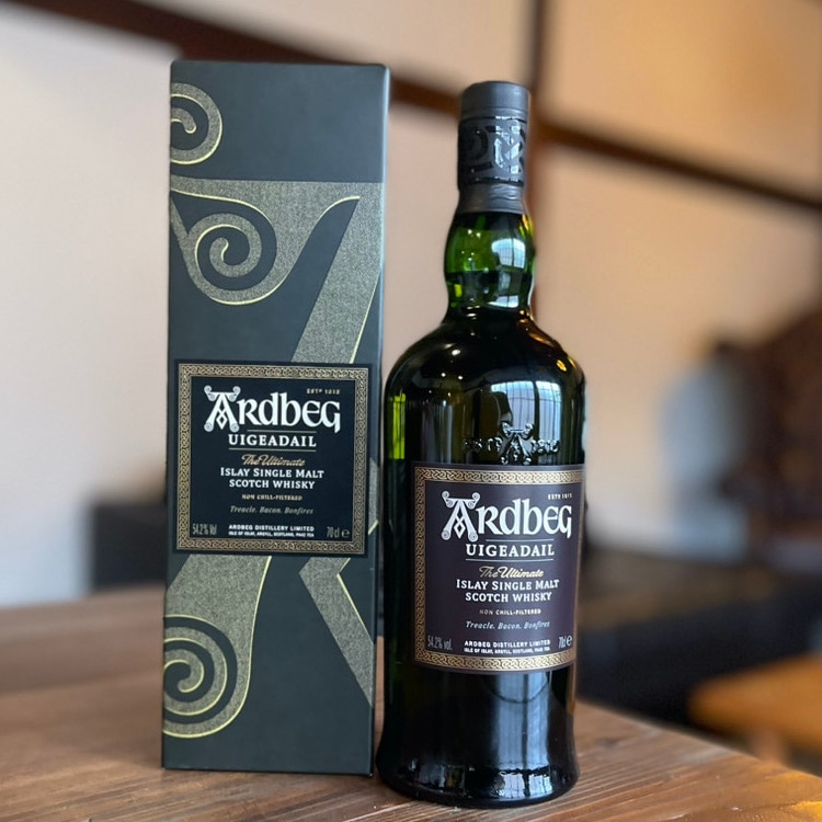 アイラウイスキー】アードベッグ ウーガダール 700ml