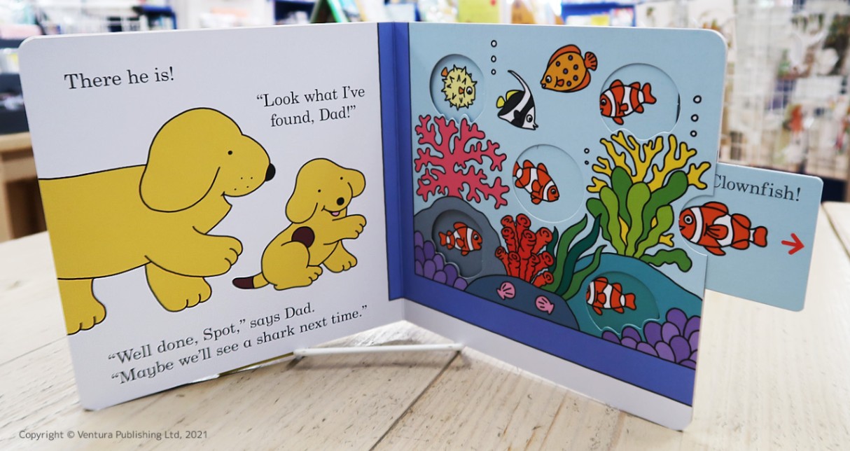 スライドしかけ絵本 Spot's Slide-and-Seek: Aquarium ボードブック