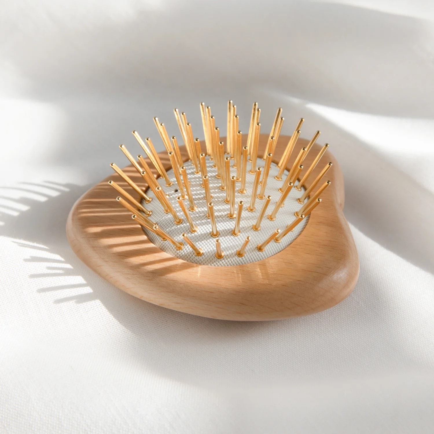 プレミアム FOX カッサ ウッド ミニハート ヘアブラシ プレミアム FOX カッサ ウッド ミニハート ヘアブラシSNOW FOX