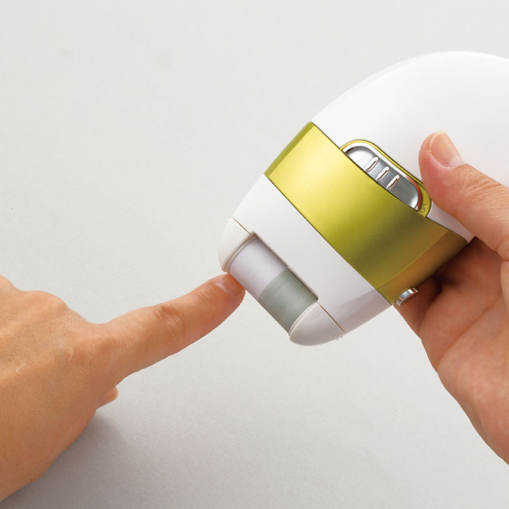 電動爪削り&角質ケアローラー｜ファミリー・ライフ公式通販