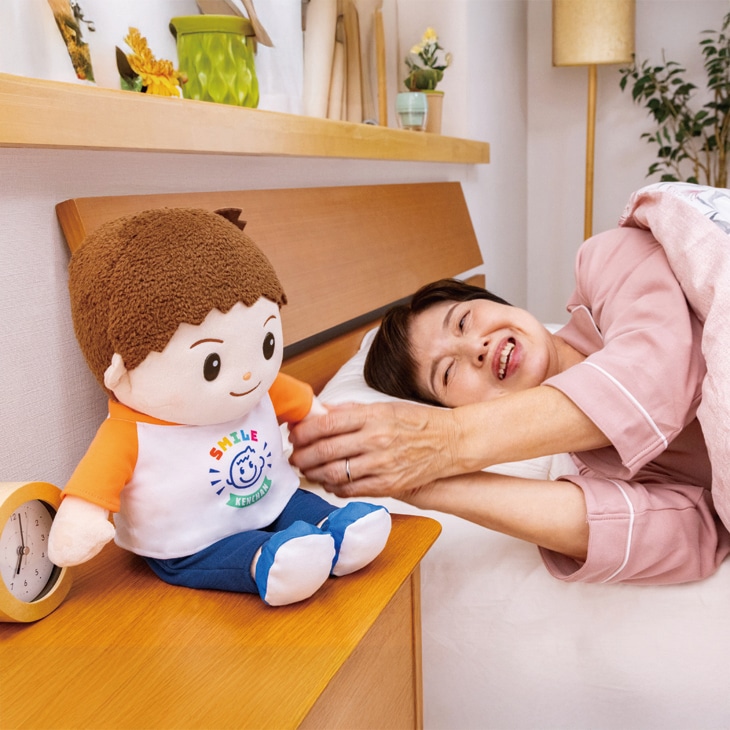 音声認識人形スマイルけんちゃん｜ファミリー・ライフ公式通販