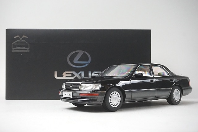 新品 8230811B XiaoGuang MODEL 1/18 レクサス LS400 1993 ブラック