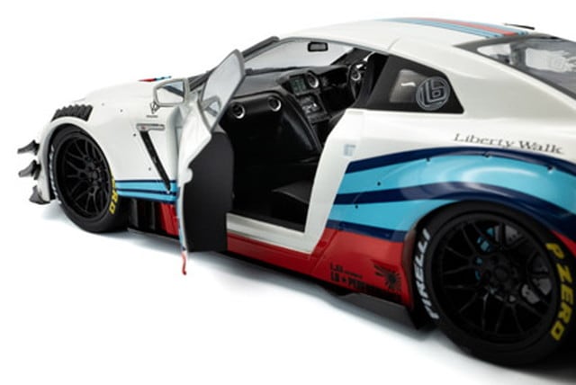 予約 S1805819 SOLIDO 1/18 日産 GT-R(R35) リバティウォーク ボディ