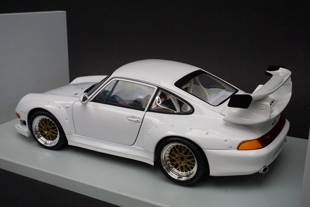 1/18 UTモデルズ 27830 ポルシェ 911 GT2 RACING ホワイト, Boost Gear